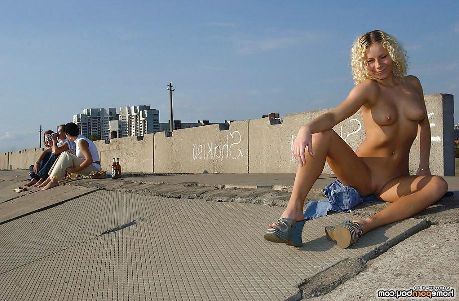 25P Russian blonde naked babe