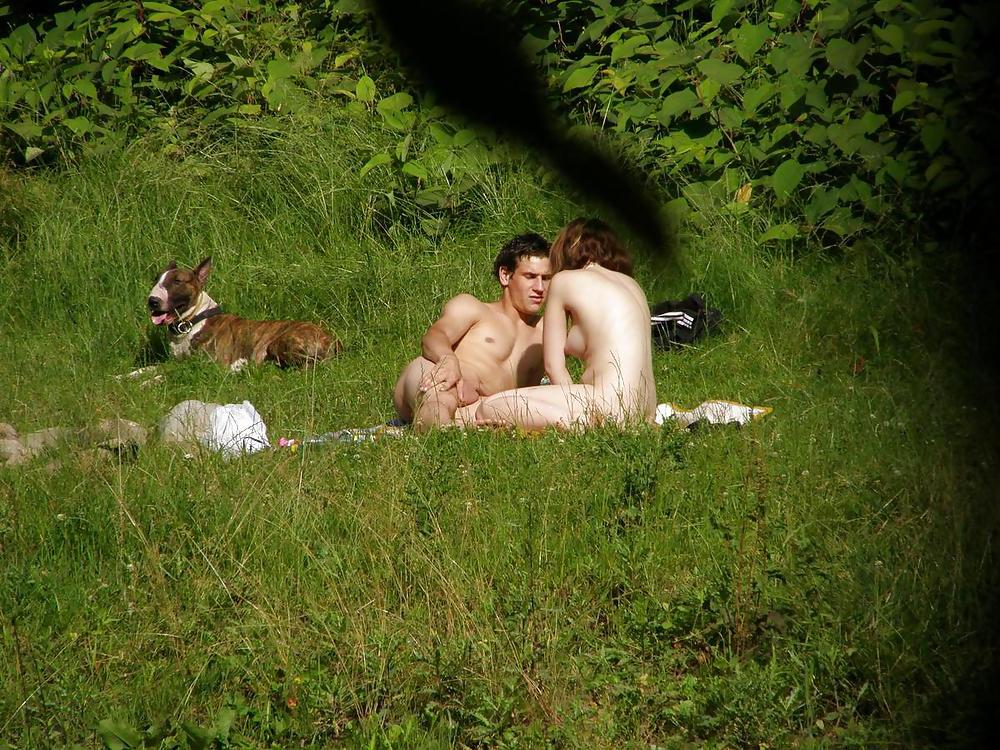 25P Sex outside