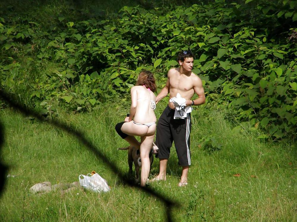 25P Sex outside