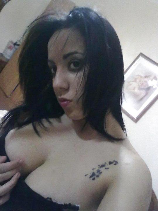15P Greek girl: eleni