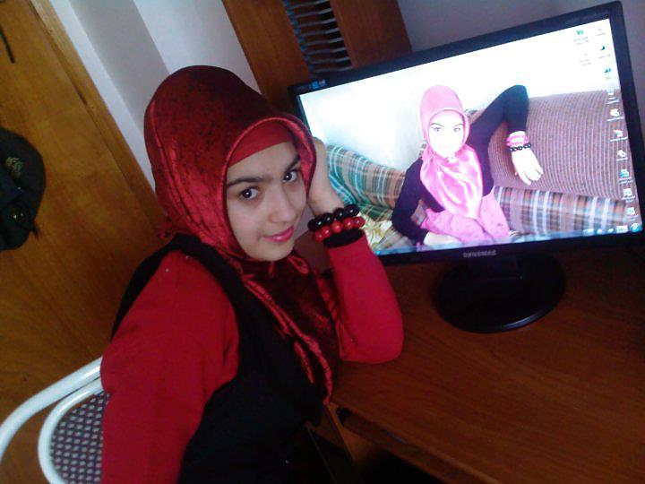 21P Turkish arab hijab turbanli kapali yeniler
