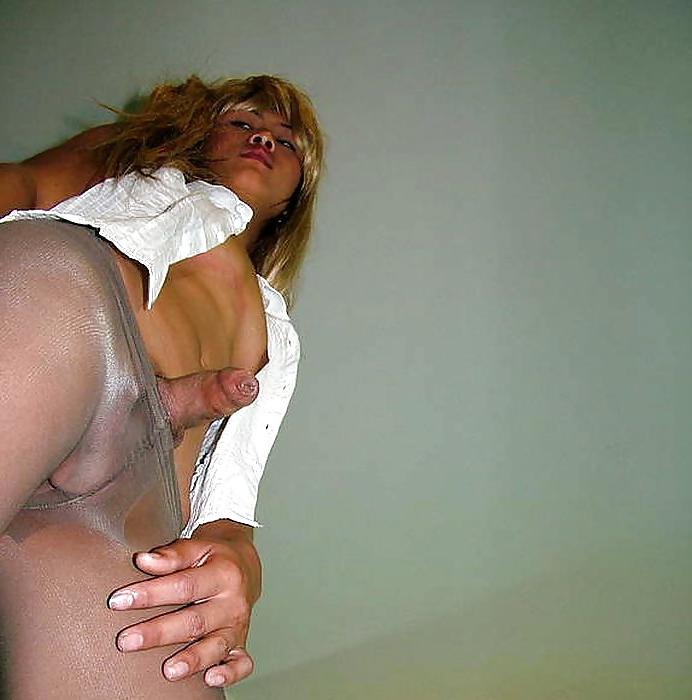 25P Super sexy ladyboy Nicky from Pattaya... part1