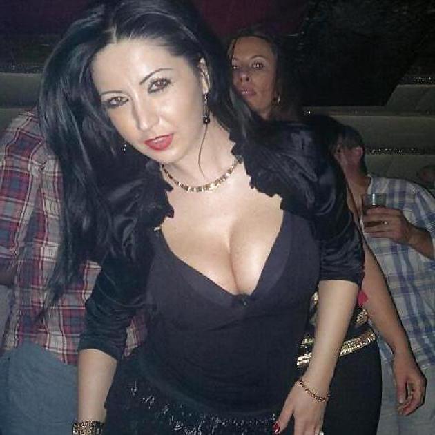 13P Romanian milf: Bianca