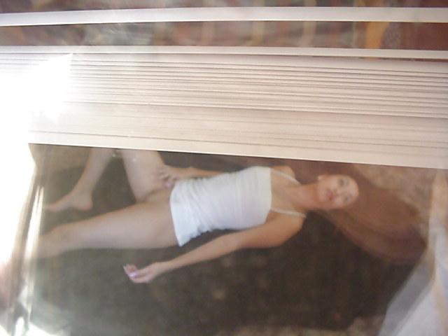 25P Neighbour nude voyeur