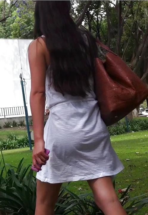 11P Candid college voyeur teen asses culos