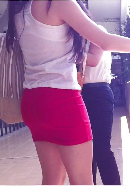 11P Candid college voyeur teen asses culos