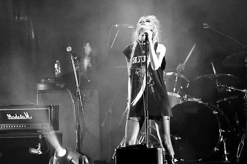 25P Super Cutie Taylor Momsen