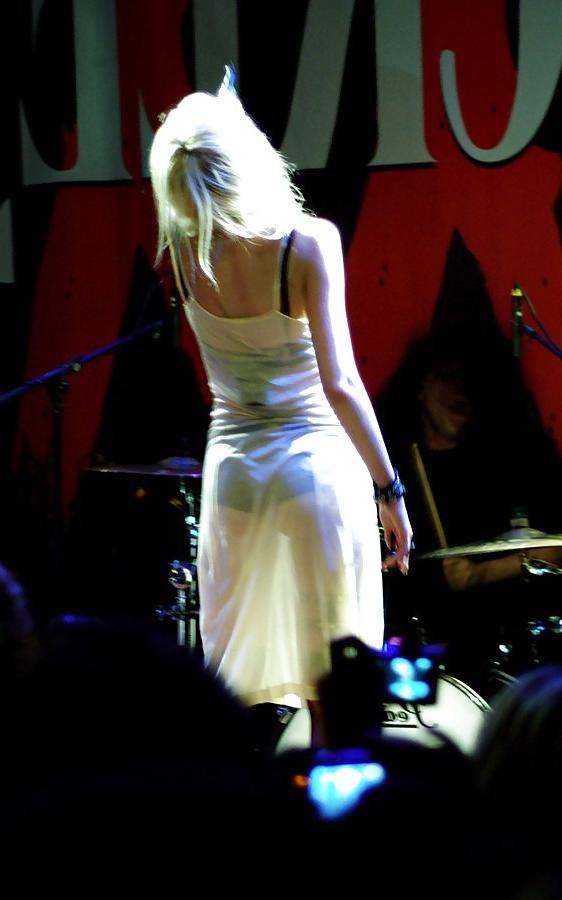 25P Super Cutie Taylor Momsen