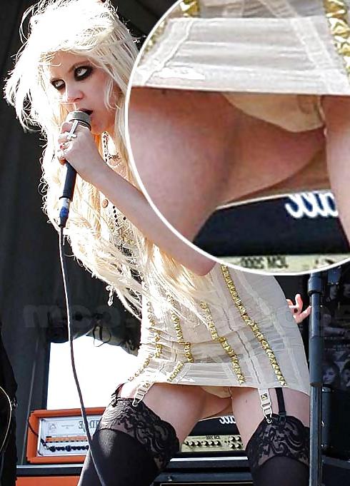 25P Super Cutie Taylor Momsen