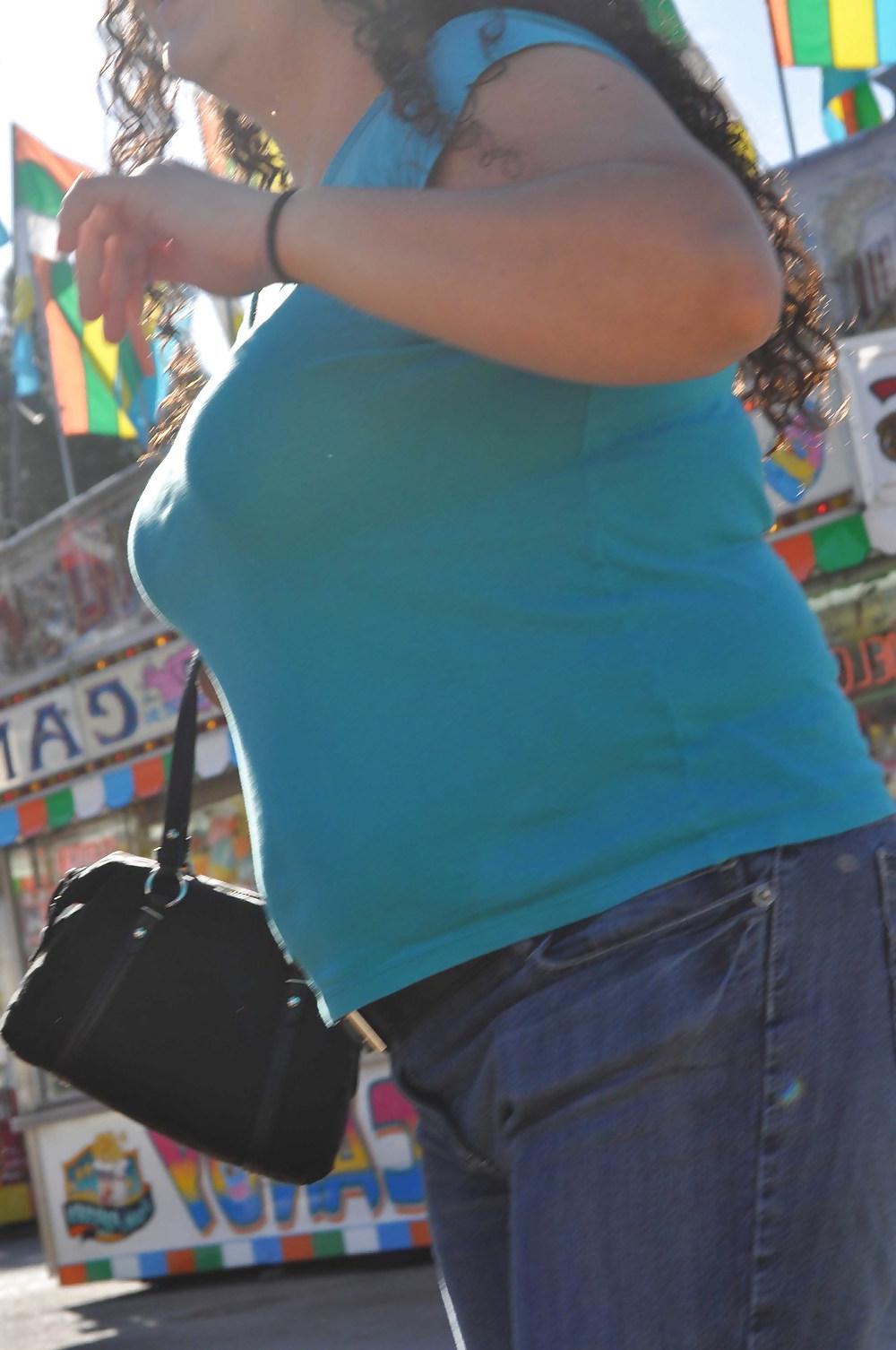11P Latino BBW at Fair