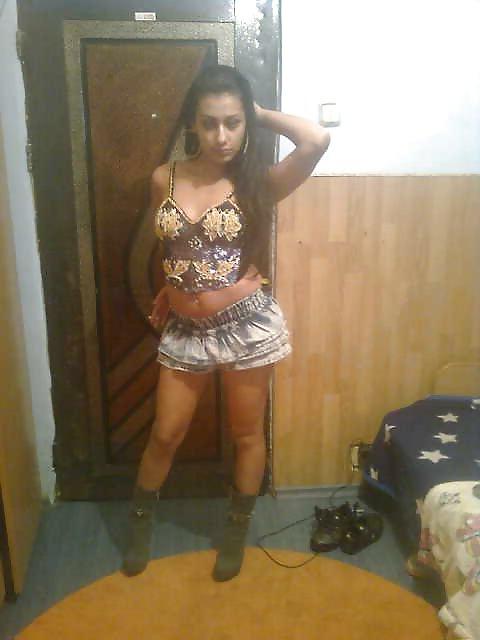 21P Romanian girl: Ana
