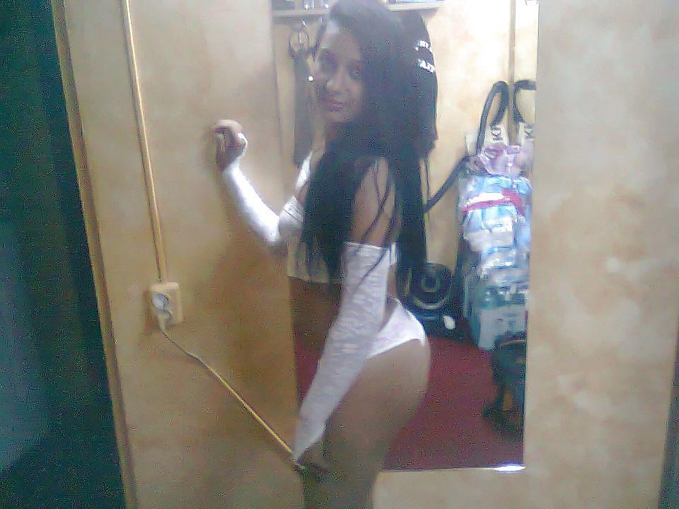 21P Romanian girl: Ana