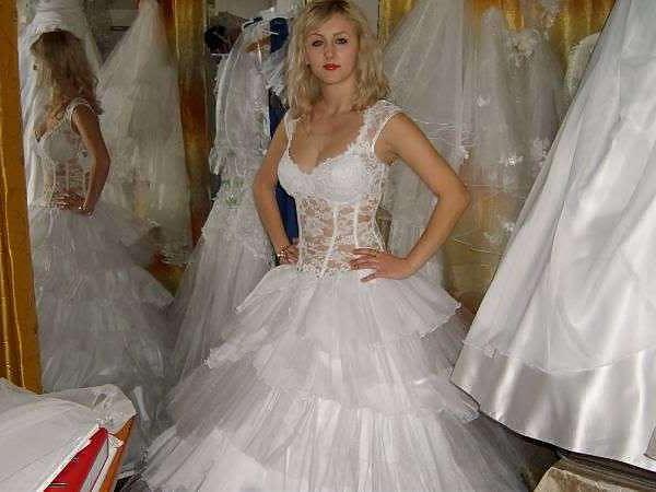 25P Romanian girl 10