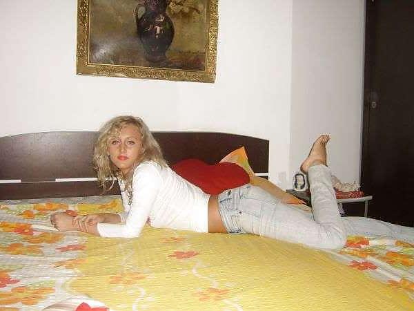 25P Romanian girl 10