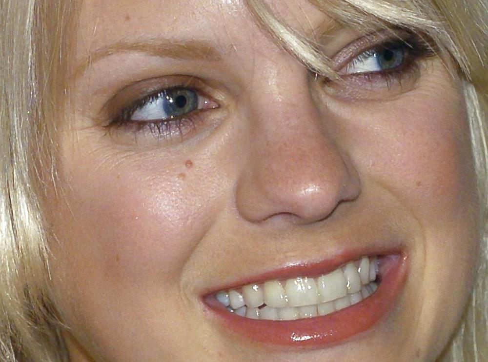 25P Anna Faris