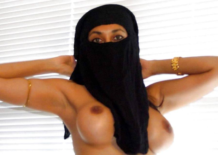 19P Arab lady