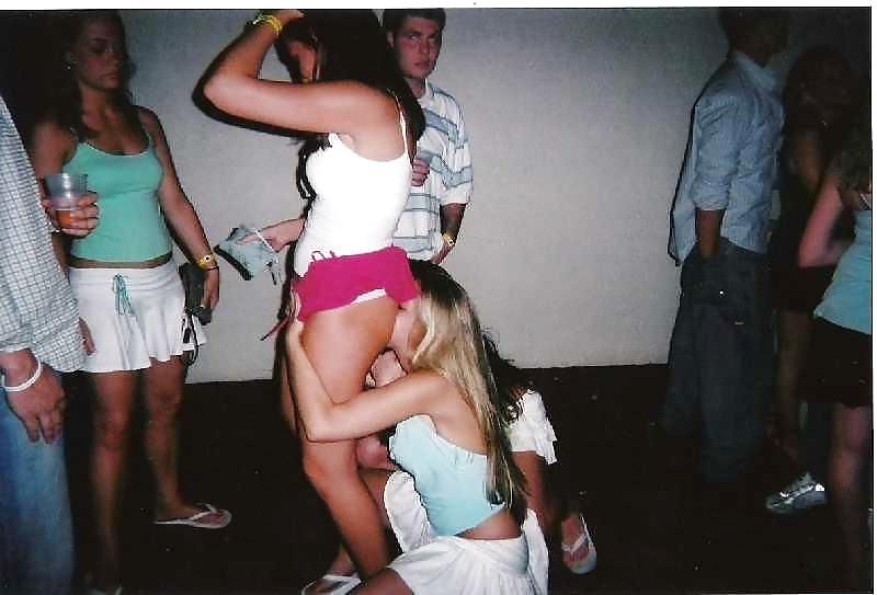 25P Lesbian asslicking
