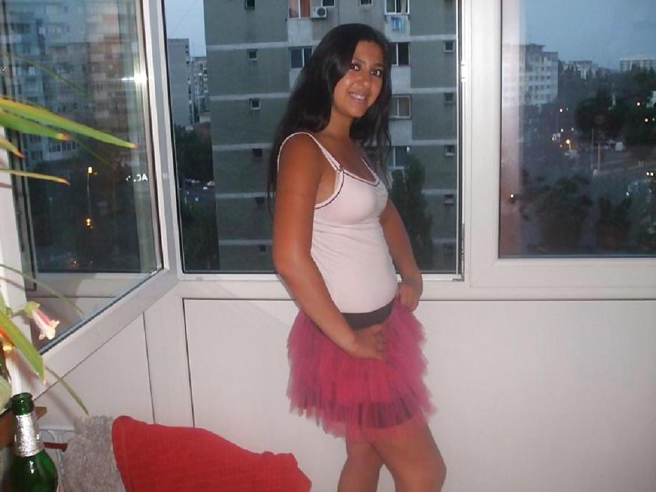19P Romanian girl: Ana