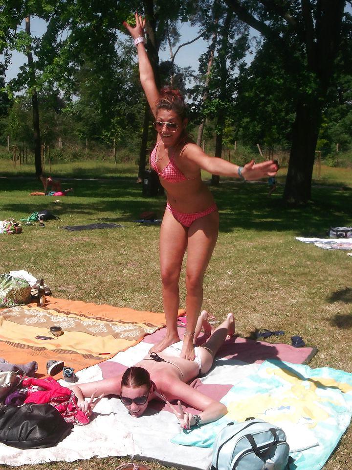 12P Nice Internet girls non nude