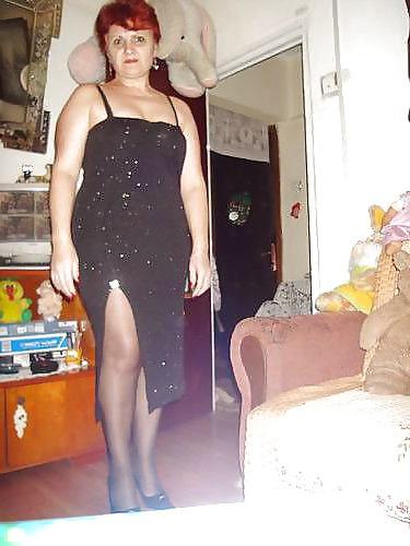 8P Romanian Mature  Lady