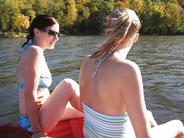 25P NON-NUDE girls around water 4