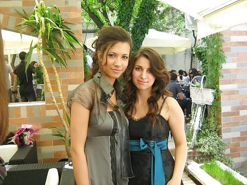 25P Brunettes Are Hot