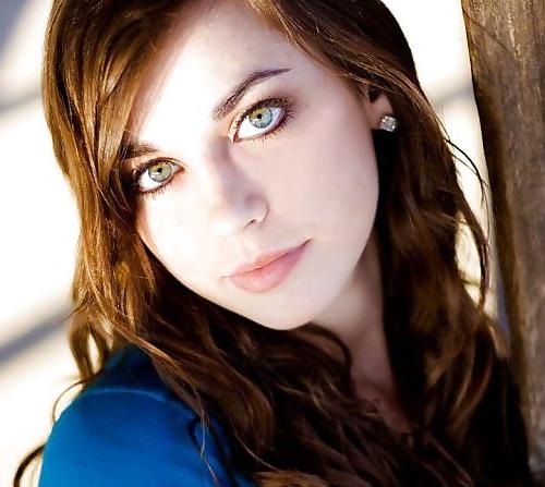 25P Brunettes Are Hot