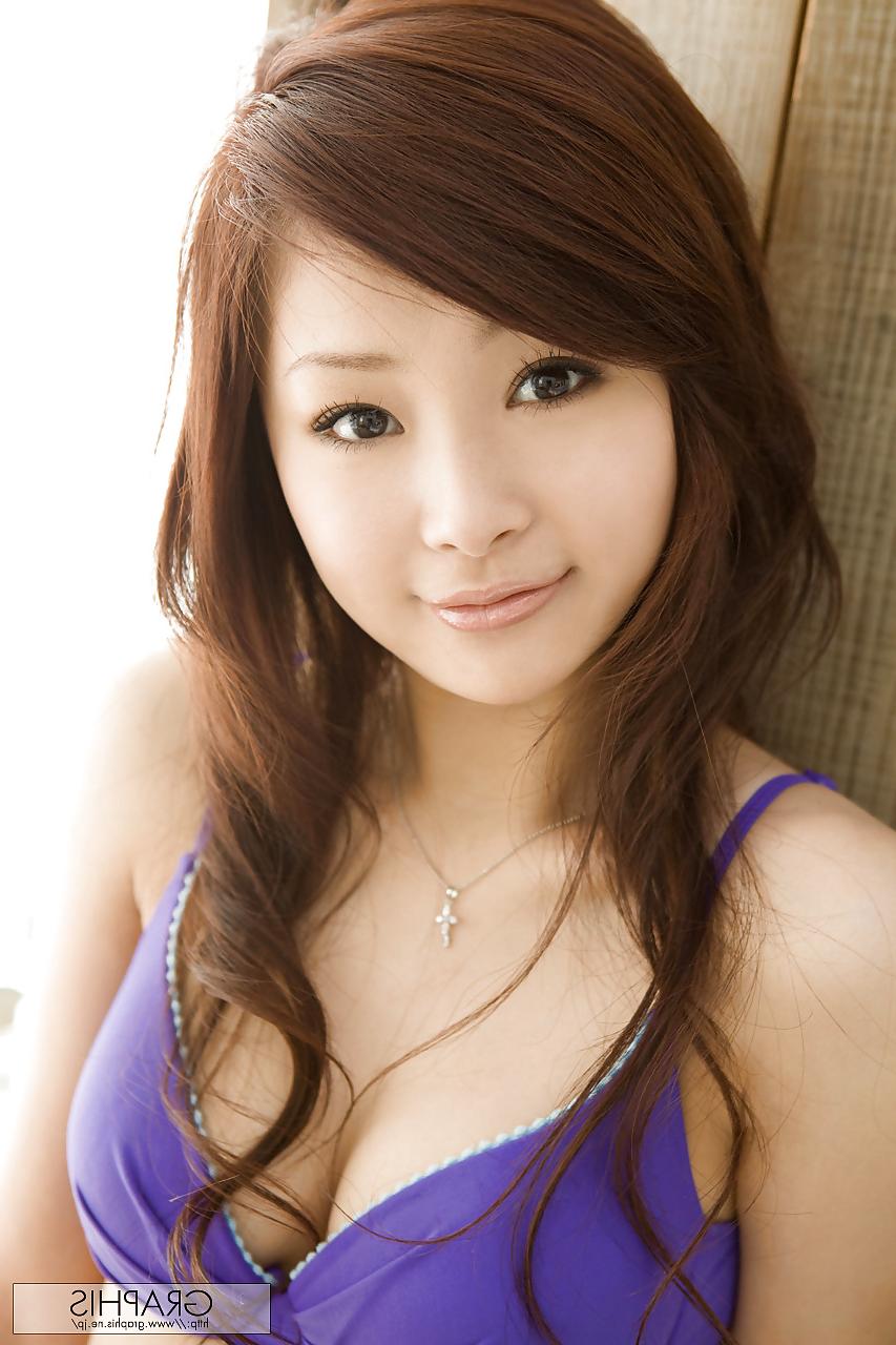 25P Asian Bra Pics