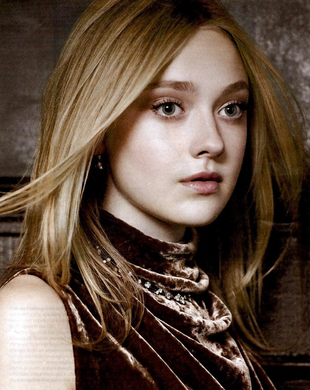 25P Dakota Fanning .1