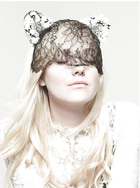 25P Dakota Fanning .1