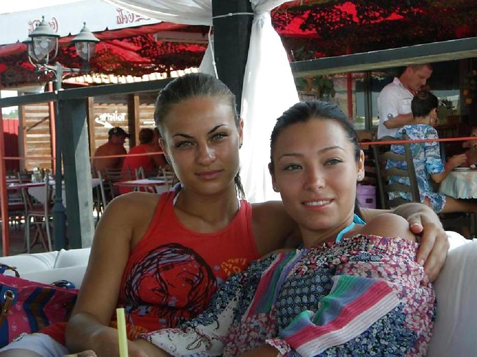 19P Romanian girl: simona