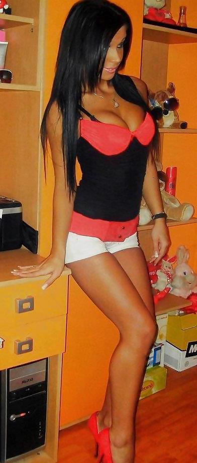 18P Romanian girl: Roxana