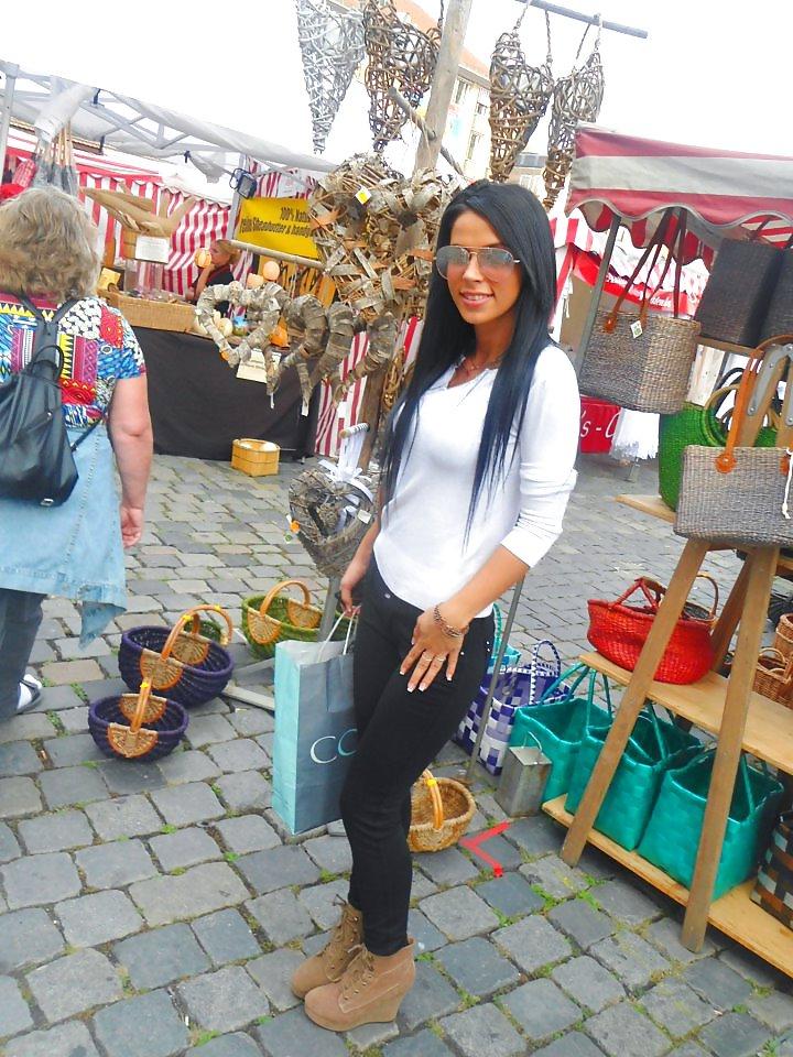 18P Romanian girl: Roxana