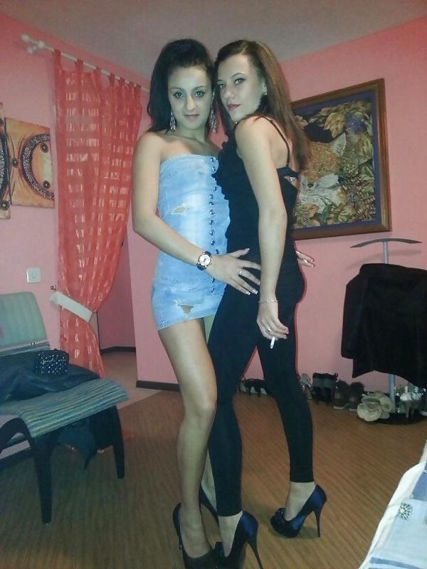 25P Romanian girl: Nicoleta