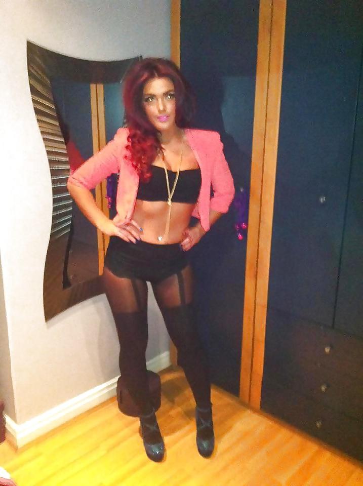 25P Facebook sluts in hot leggings 7