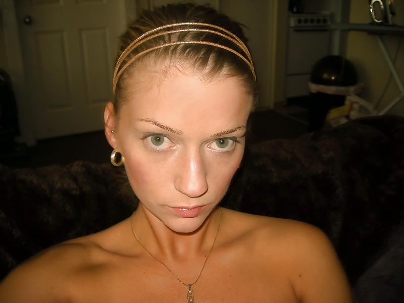 9P Jennifer miller-pussy close up