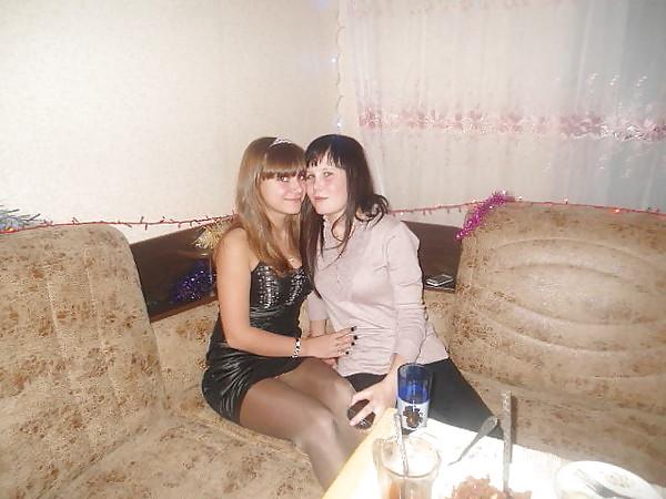 25P SocialNet Upskirt