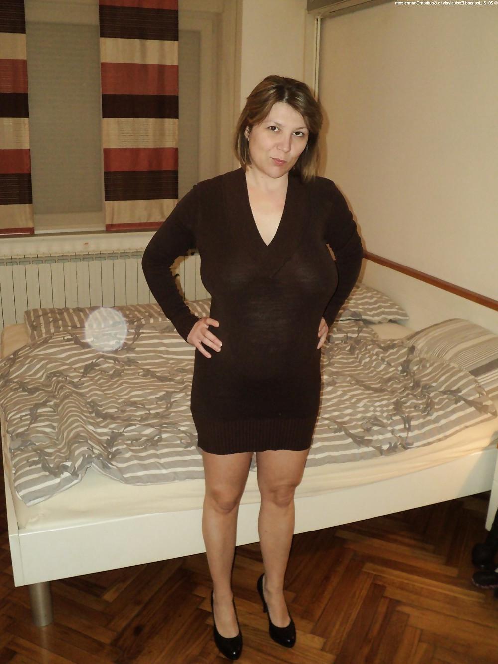 8P Slutwife Sonya - Preg black cock MILF