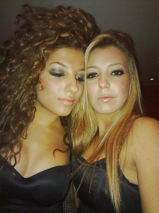 12P Greek girl: Aella