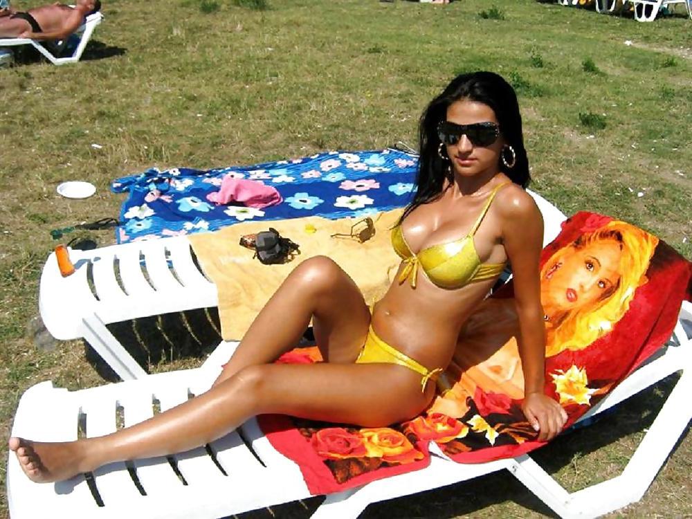 10P Romanian girl: alisa