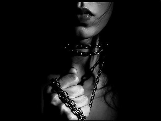 25P Girls on chains