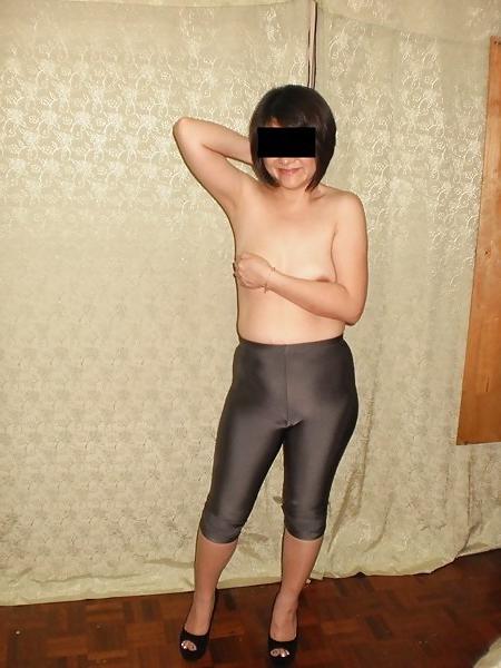 25P Asian Poser!