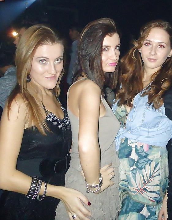 16P Romanian girl: Andreea