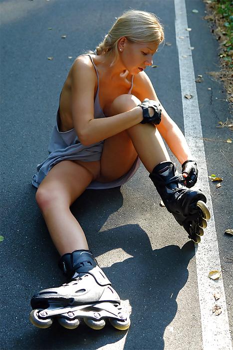15P Upskirt No Pants 14