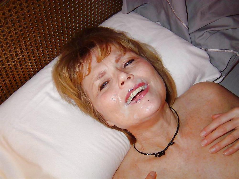 25P My Fav Lady Loves Cum