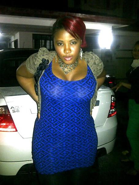 25P Busty Ebony NON PORN