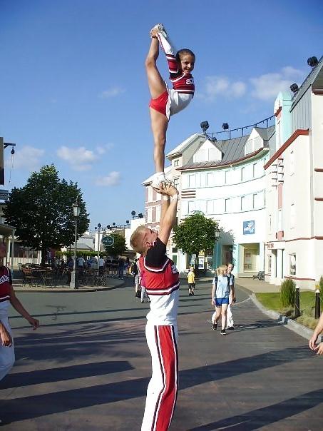 25P Cheerleaders