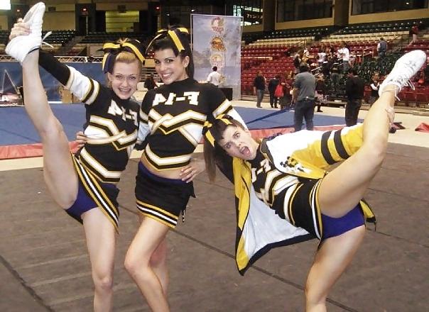 25P Cheerleaders