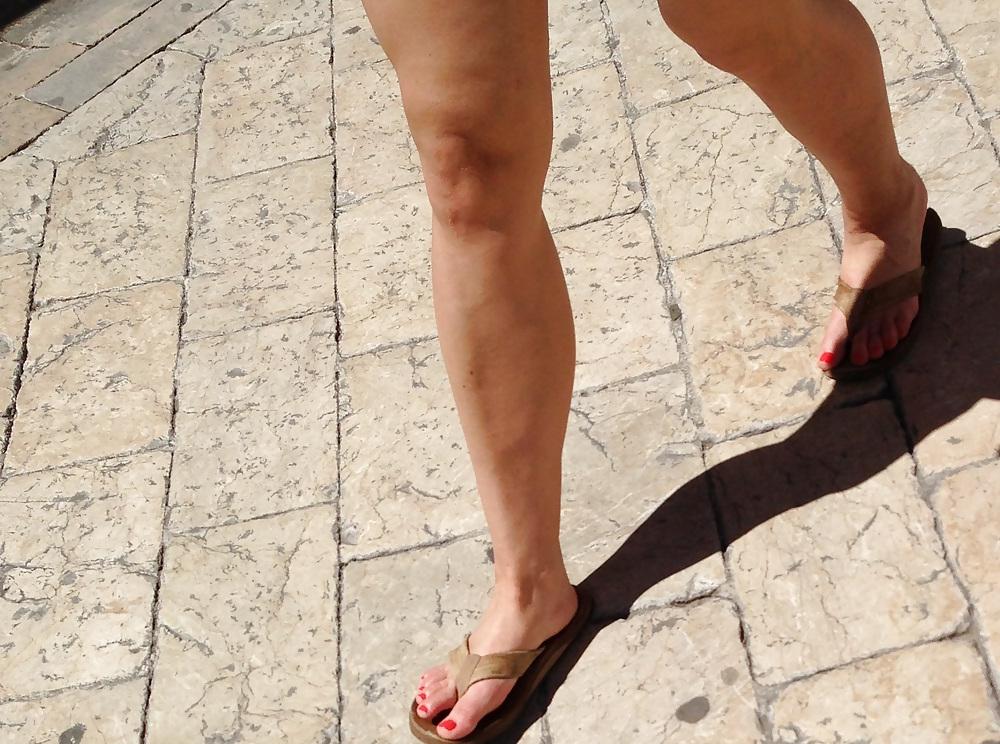8P Voyeur feets 18