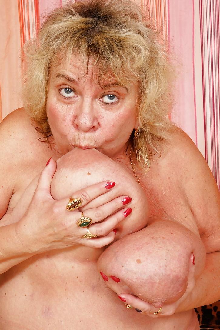 16P Grandma Agnes have fun.